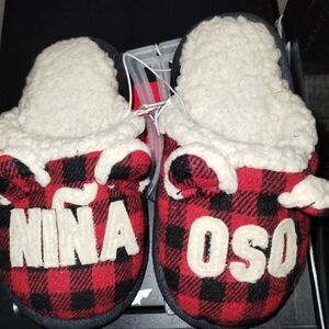 Kids Slippers Size 7-8